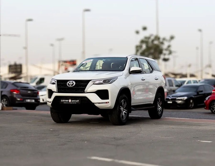 2024 TOYOTA FORTUNER